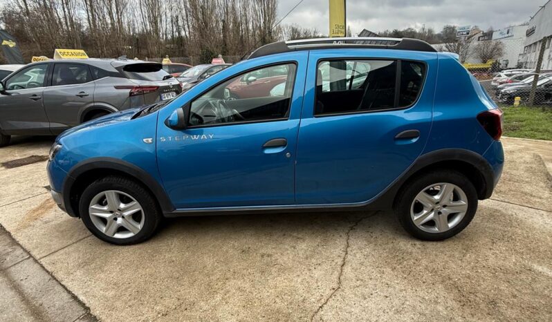 
								DACIA SANDERO II STEPWAY full									