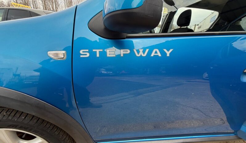 
								DACIA SANDERO II STEPWAY full									