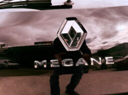 
										RENAULT MEGANE BOSE full									