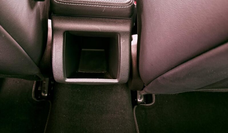 
								RENAULT MEGANE BOSE full									