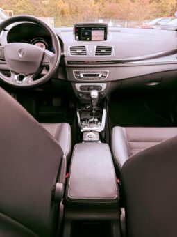 
										RENAULT MEGANE BOSE full									