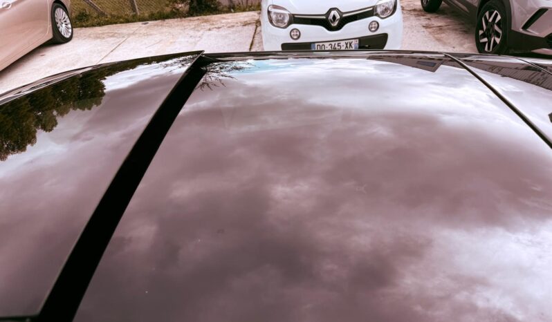 
								RENAULT MEGANE BOSE full									