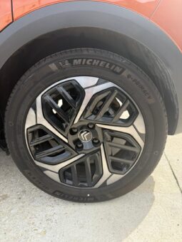 
										CITROEN C4 SHINE TEINTE full									