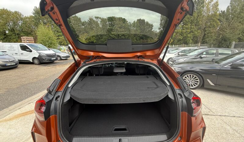 
								CITROEN C4 SHINE TEINTE full									