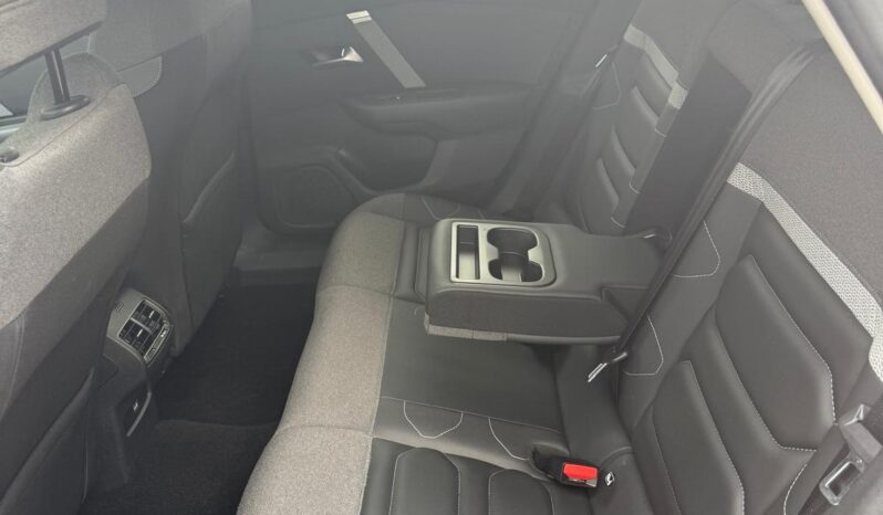 
								CITROEN C4 SHINE TEINTE full									