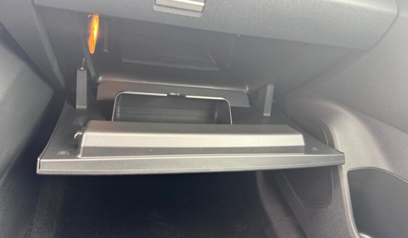 
								CITROEN C4 SHINE TEINTE full									