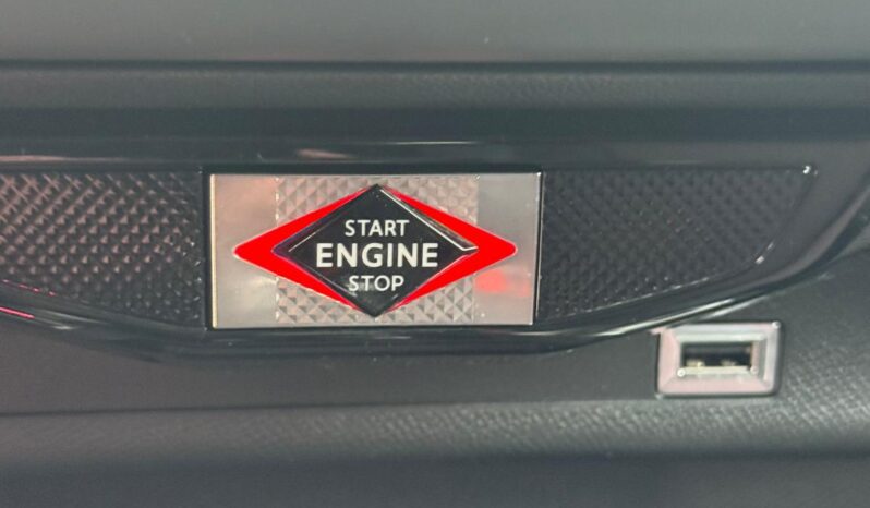 
								CITROEN C4 SHINE TEINTE full									