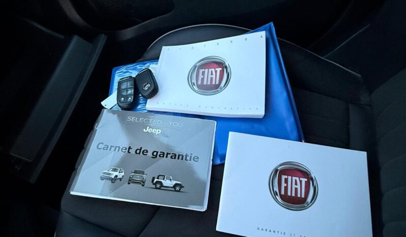 
								FIAT 500 X full									